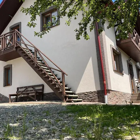 Hotel Smerichka *