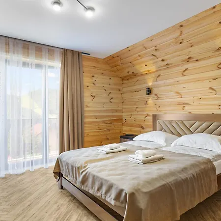 Hotel Smerichka *